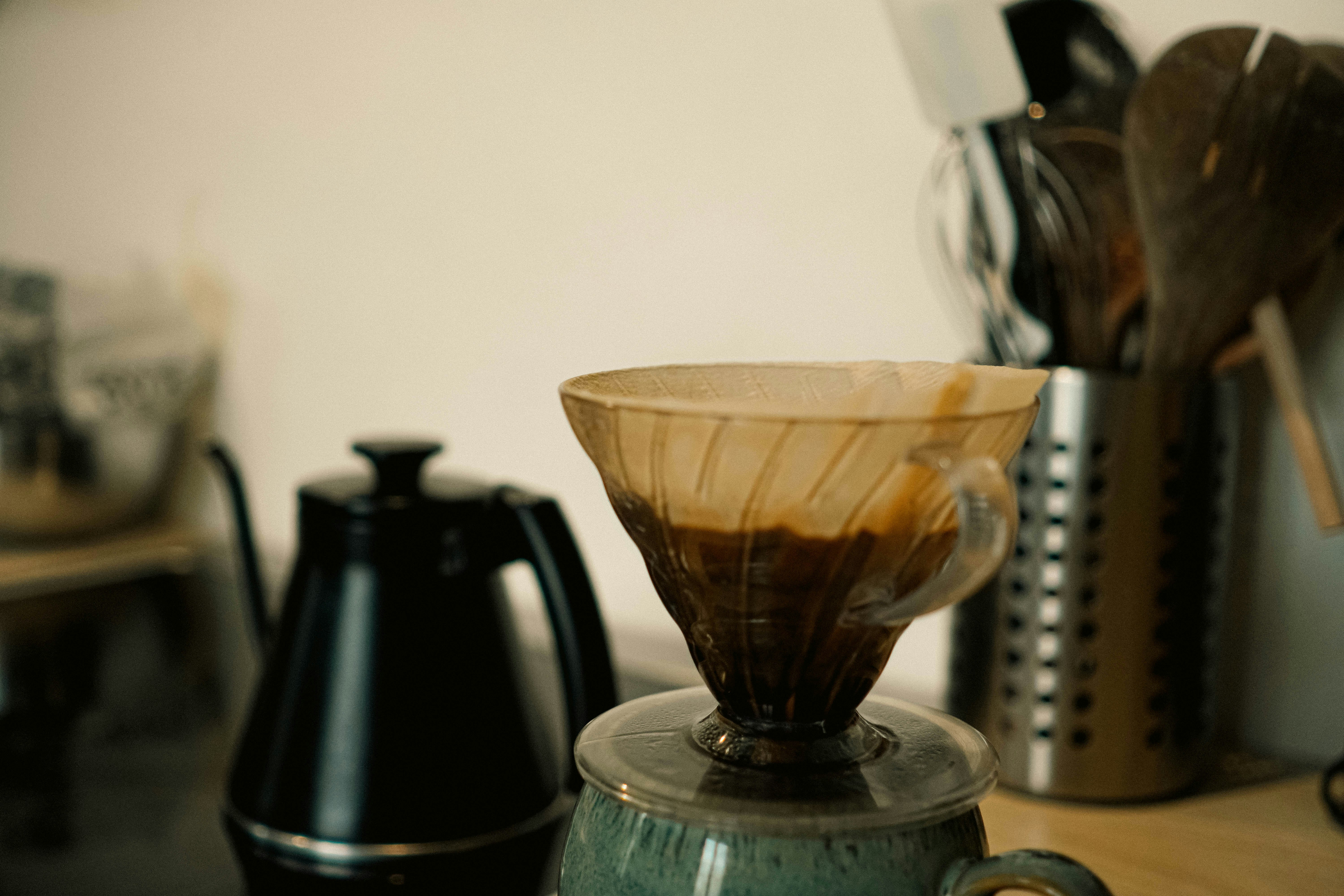 How Cup Shape Affects Your Coffee Experience